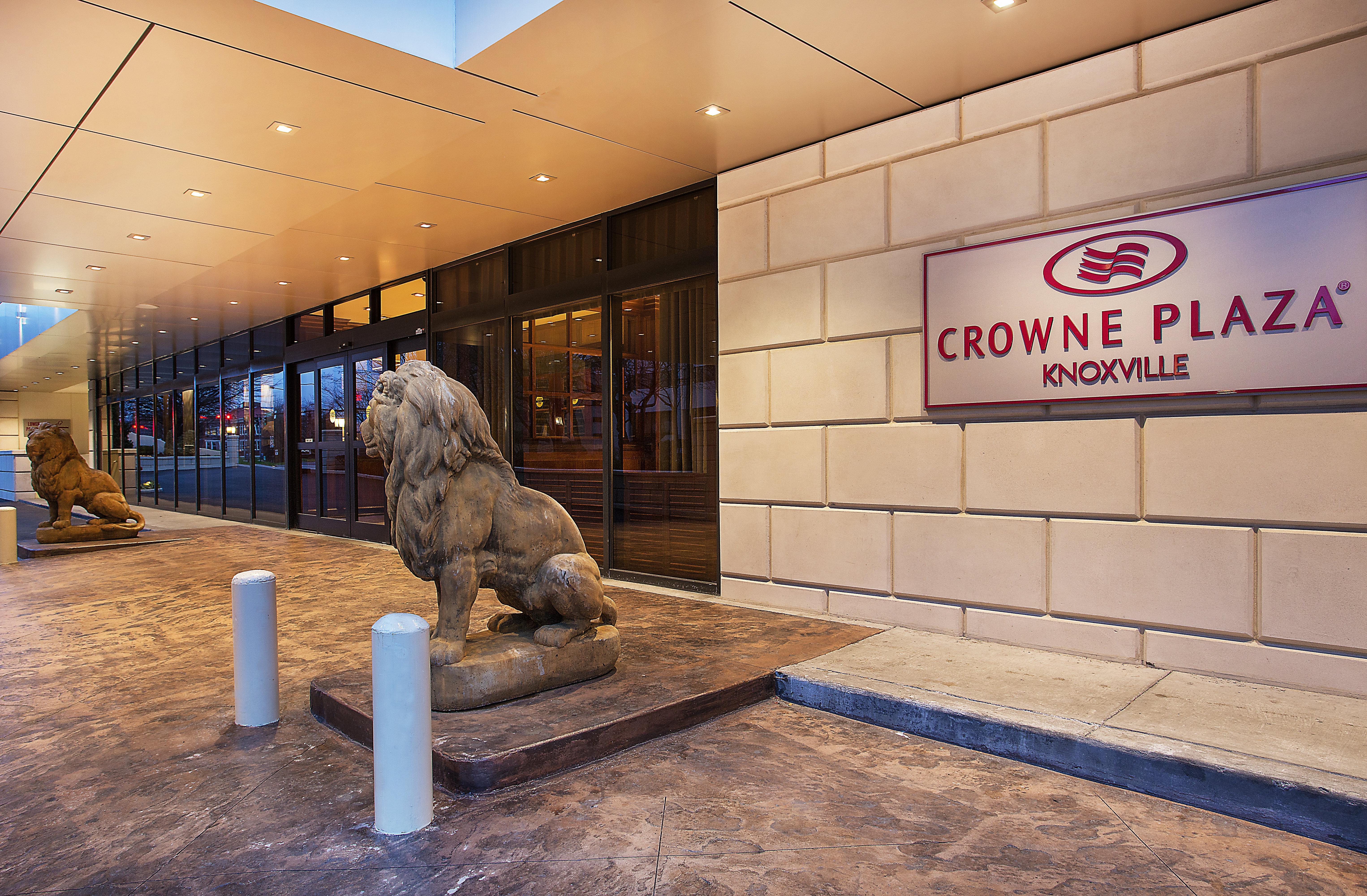 Crowne Plaza Knoxville Downtown University, An Ihg Hotel Exteriör bild